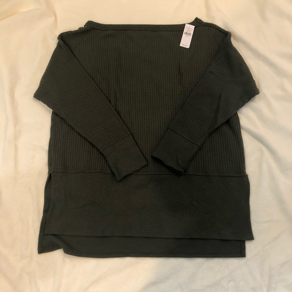 American Eagle Soft Bateau Neckline Tee NWT